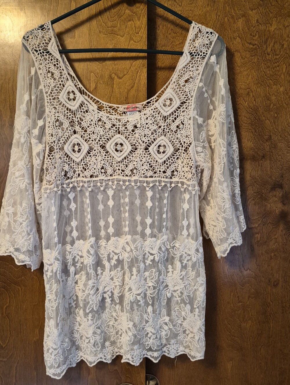 Body Central Cream Crochet Lace Scoop-Neck Tunic